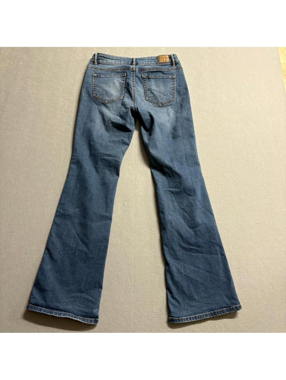 Roebuck and Co Bootcut Jeans Womens Size 2 Blue Denim Stretch Mid Rise - Picture 7 of 10